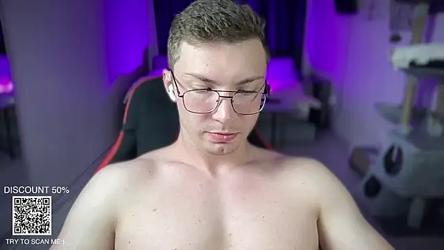 Snapshot of iron__chap chatting on 11-07-25, 09:15 iron chap online show from 11-07-25, 09:15