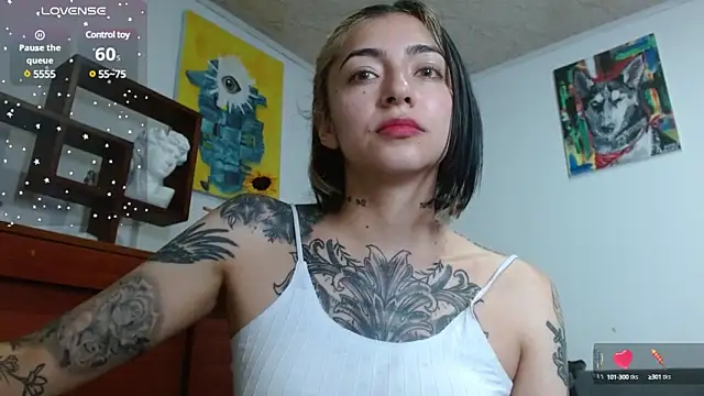 ZoeBakers  online show from 02-26-25, 11:37