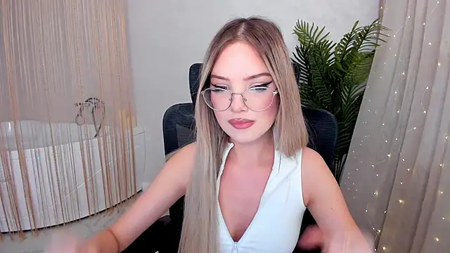 FloweryLove 1 online show from 01-22-25, 10:37