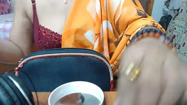 Snapshot of sexy_jaaan chatting on 03-06-25, 06:16 sexy jaaan online show from 03-06-25, 06:16