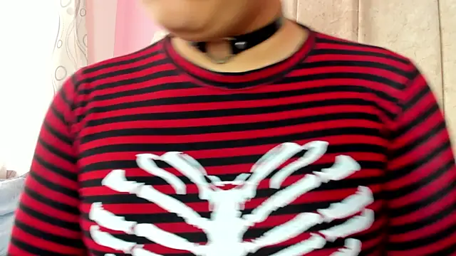 Snapshot of Satuurn_ chatting on 01-27-25, 03:07 Satuurn online show from 01-27-25, 03:07