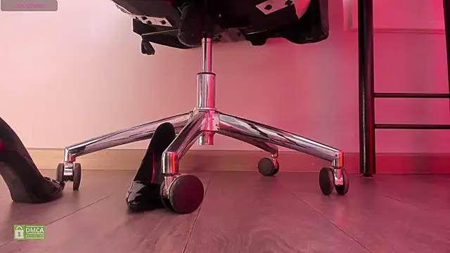 ammeliaa  online show from 11-29-25, 06:49