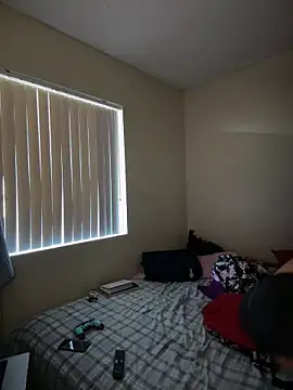 PeterGrandee online show from 11-26-25, 08:43