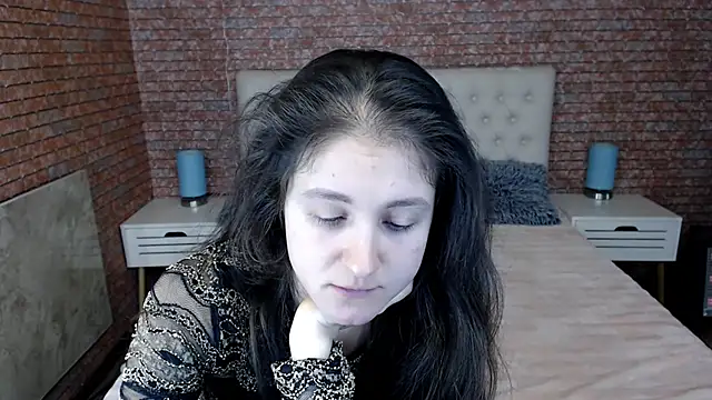 Snapshot of Holliy_Cooper chatting on 01-28-25, 10:23 Holliy Cooper online show from 01-28-25, 10:23