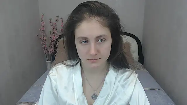 Snapshot of Holliy_Cooper chatting on 02-19-25, 10:01 Holliy Cooper online show from 02-19-25, 10:01