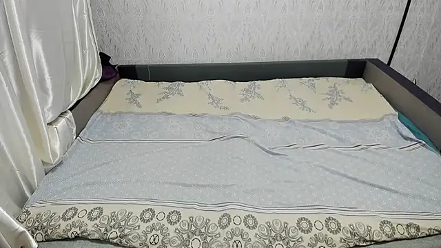 Snapshot of Holliy_Cooper chatting on 02-28-25, 09:01 Holliy Cooper online show from 02-28-25, 09:01