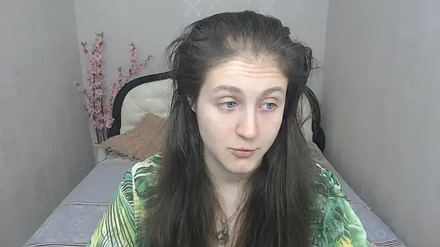 Snapshot of Holliy_Cooper chatting on 03-13-25, 07:53 Holliy Cooper online show from 03-13-25, 07:53