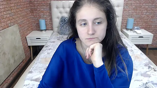 Snapshot of Holliy_Cooper chatting on 09-16-25, 08:48 Holliy Cooper online show from 09-16-25, 08:48