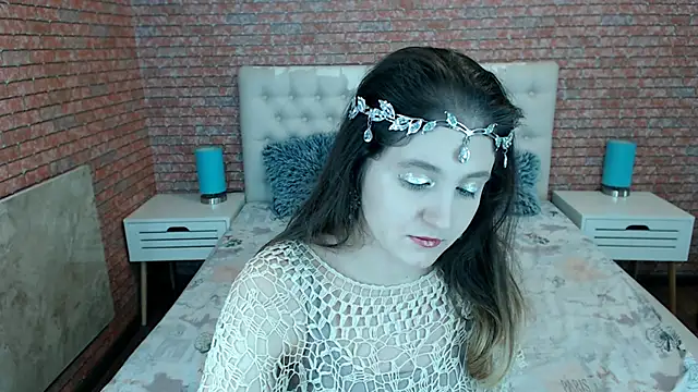 Snapshot of Holliy_Cooper chatting on 11-24-25, 01:22 Holliy Cooper online show from 11-24-25, 01:22