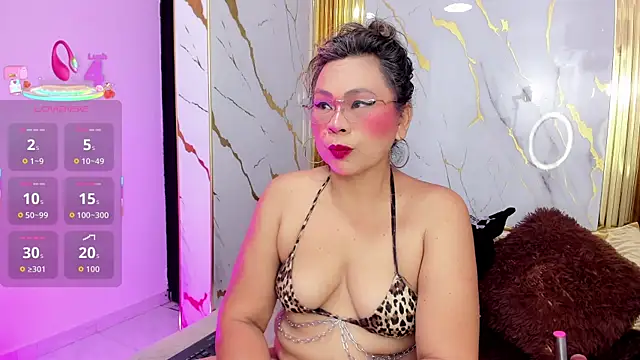 dianamilf online show from 11-26-25, 02:56