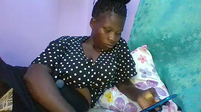 prettychic5 online show from 03-08-25, 11:27