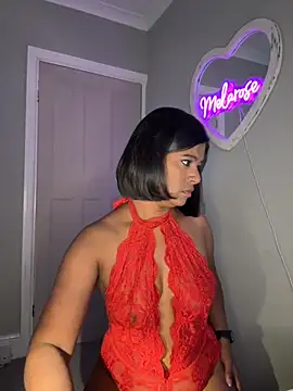 Snapshot of RoseMelanie chatting on 09-30-25, 06:29 RoseMelanie online show from 09-30-25, 06:29