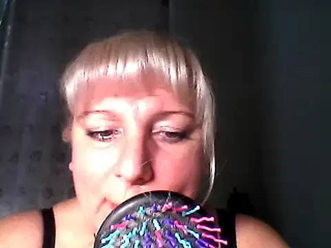 Snapshot of MeilomaWesa chatting on 12-21-24, 08:07 MeilomaWesa online show from 12-21-24, 08:07