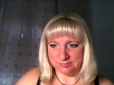 Snapshot of MeilomaWesa chatting on 01-03-25, 11:25 MeilomaWesa online show from 01-03-25, 11:25