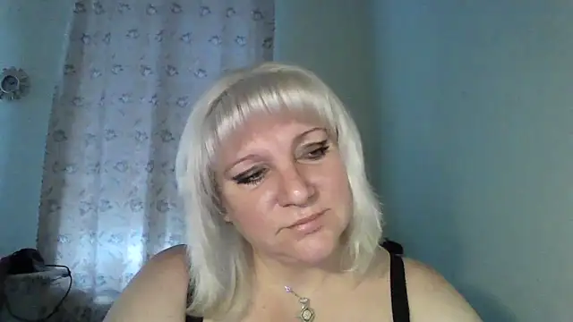 Snapshot of MeilomaWesa chatting on 11-16-25, 10:54 MeilomaWesa online show from 11-16-25, 10:54