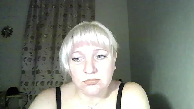 Snapshot of MeilomaWesa chatting on 11-27-25, 05:26 MeilomaWesa online show from 11-27-25, 05:26