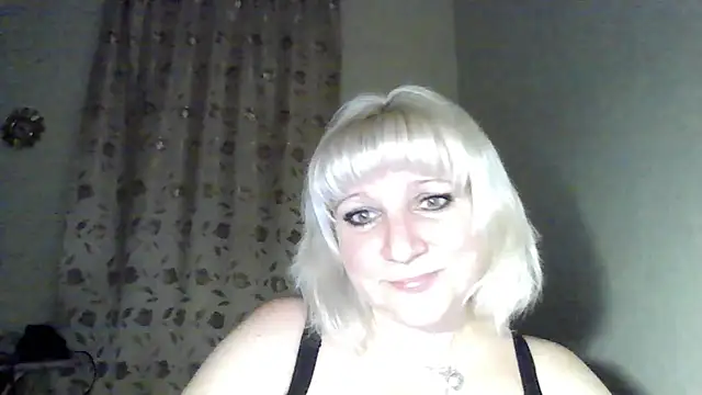 Snapshot of MeilomaWesa chatting on 12-01-25, 06:35 MeilomaWesa online show from 12-01-25, 06:35