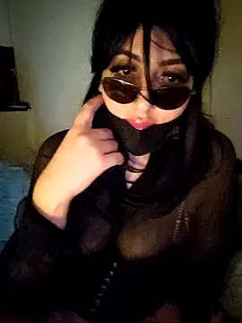 Snapshot of Rasha99 chatting on 12-24-24, 07:44 Rasha99 online show from 12-24-24, 07:44