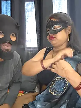 Snapshot of Something_61 chatting on 02-09-26, 04:05 Something 61 online show from 02-09-26, 04:05