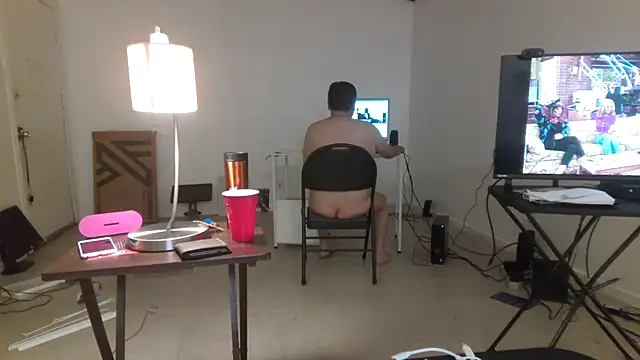 Peachestabby147 online show from 10-23-25, 08:13