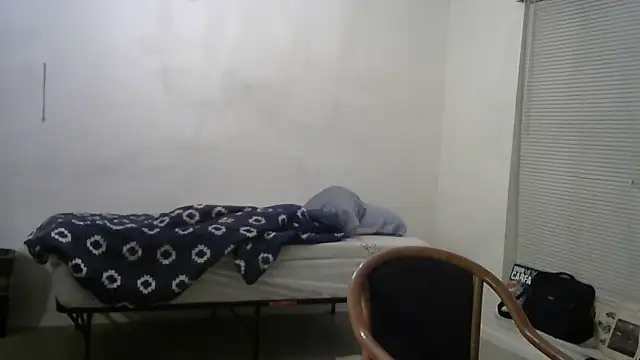 Peachestabby147 online show from 11-13-25, 11:31