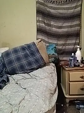 Snapshot of cmagic9 chatting on 02-19-26, 04:52 cmagic9 online show from 02-19-26, 04:52