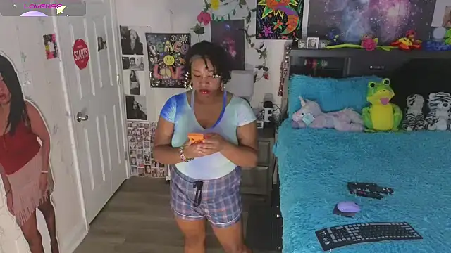 temptressbeauty24 online show from 10-09-25, 03:15