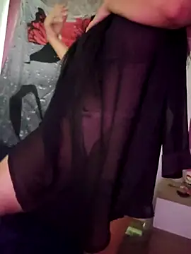 Snapshot of Zeina2024 chatting on 09-26-25, 05:55 Zeina2024 online show from 09-26-25, 05:55