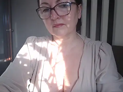 Alma44 online show from 03-24-26, 05:01