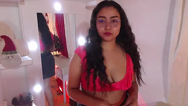  Kim  M online show from 12-22-25, 11:18