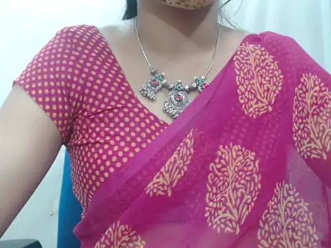 Snapshot of Lovely_Siri_23 chatting on 02-09-26, 06:39 Lovely Siri 23 online show from 02-09-26, 06:39