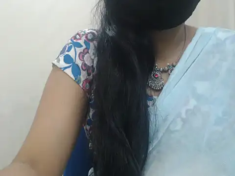 Snapshot of Lovely_Siri_23 chatting on 05-01-26, 03:55 Lovely Siri 23 online show from 05-01-26, 03:55