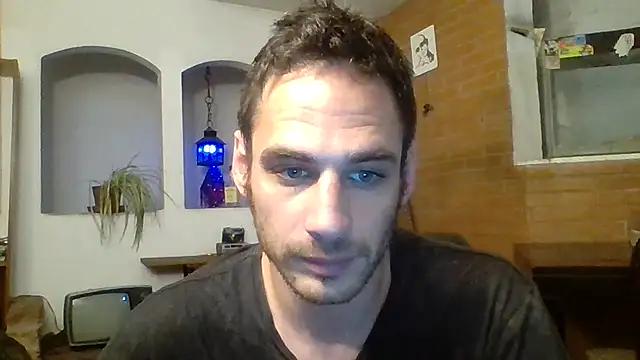 Snapshot of Stevenson988 chatting on 10-03-25, 01:46 Stevenson988 online show from 10-03-25, 01:46