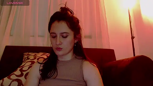 Snapshot of AlissonnFoxx chatting on 02-08-25, 07:26 AlissonnFoxx online show from 02-08-25, 07:26