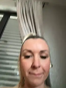 Bella-Tight online show from 03-26-26, 07:14