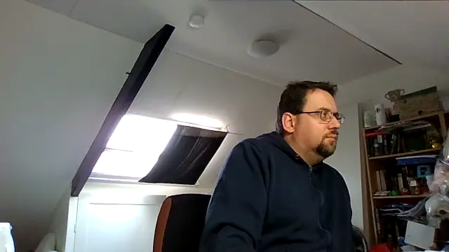 rdewaard81 online show from 10-31-25, 10:27