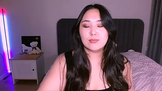 monabooty online show from 11-21-25, 11:31