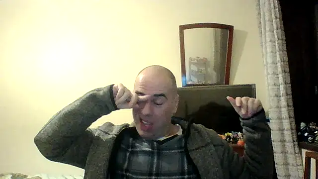 Snapshot of sstrasser chatting on 12-15-24, 10:26 sstrasser online show from 12-15-24, 10:26