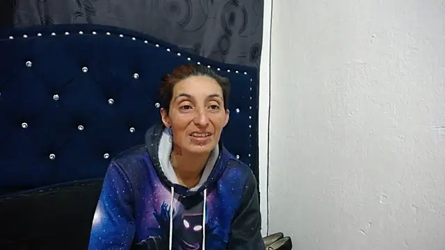 Snapshot of anyu1306 chatting on 03-14-25, 04:21 anyu1306 online show from 03-14-25, 04:21