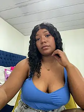 NanaRose77 online show from 05-01-26, 04:44