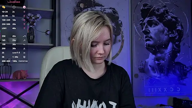 ReiYosimoto online show from 03-12-26, 08:31