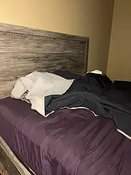 LawrenceBanques online show from 01-16-25, 05:55