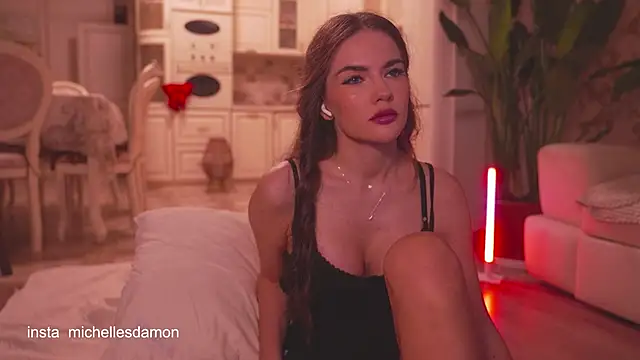 house of dragon online show from 11-18-25, 01:00