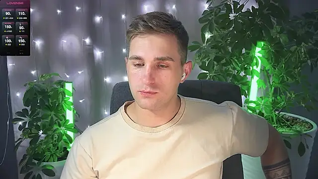 Sweeet  boy online show from 03-08-25, 05:11