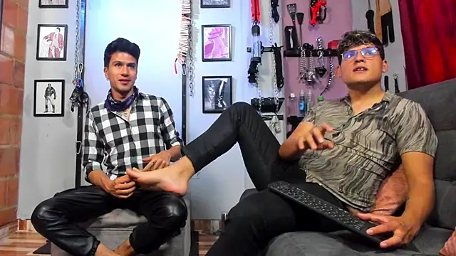 Snapshot of dom2travelersss chatting on 02-03-25, 05:24 dom2travelersss online show from 02-03-25, 05:24