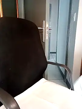 Snapshot of BabySweetDee chatting on 02-09-25, 07:27 BabySweetDee online show from 02-09-25, 07:27