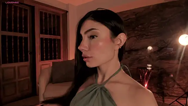 AmyArmstrong online show from 03-22-25, 01:22