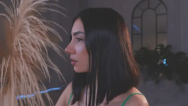 AmyArmstrong online show from 11-14-25, 10:29