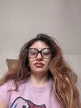 Snapshot of xgabyenlalunax chatting on 03-05-25, 04:35 xgabyenlalunax online show from 03-05-25, 04:35