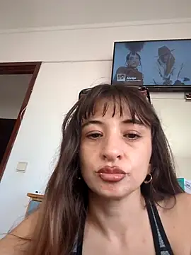 Snapshot of xgabyenlalunax chatting on 10-29-25, 03:47 xgabyenlalunax online show from 10-29-25, 03:47